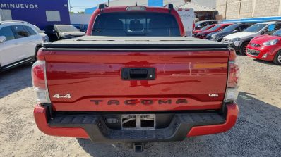 TOYOTA TACOMA EDICION ESPECIAL 2021