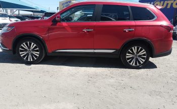 MITSUBISHI OUTLANDER LIMITED 2019