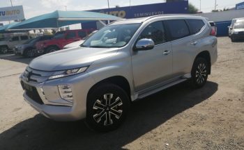 MITSUBISHI MONTERO SPORT SE PLUS 2023