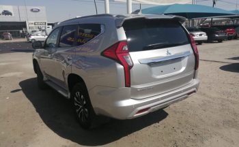 MITSUBISHI MONTERO SPORT SE PLUS 2023