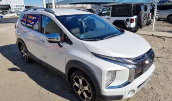 
									MITSUBISHI XPANDER CROSS 2022 full								