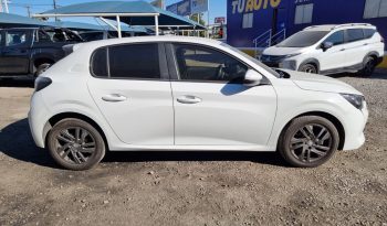 
									PEUGEOT 208 2022 full								