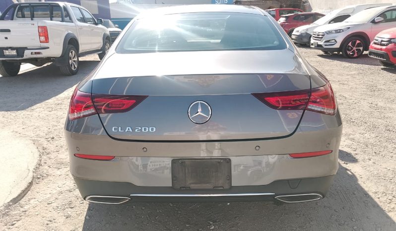 MERCEDES BENZ CLA 200 2021