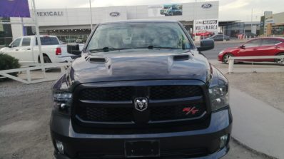 RAM 1500 HEMI SPORT 4X2 2018