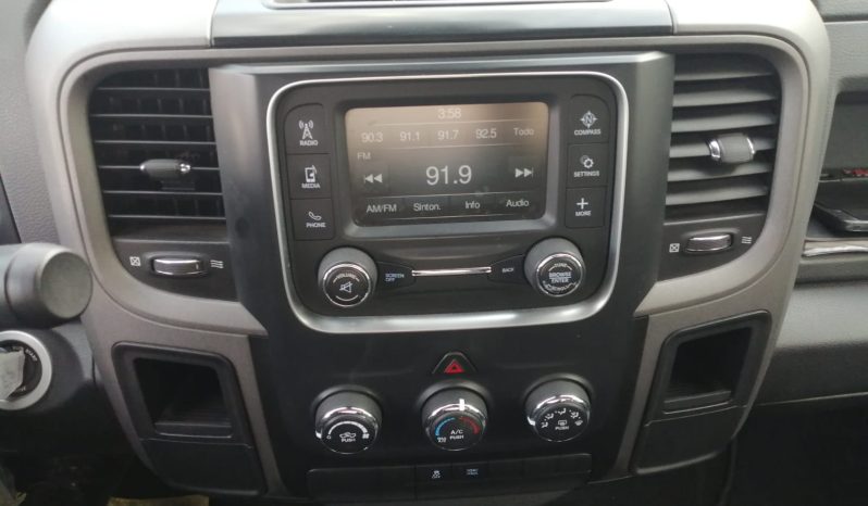 
								RAM 1500 HEMI SPORT 4X2 2018 full									