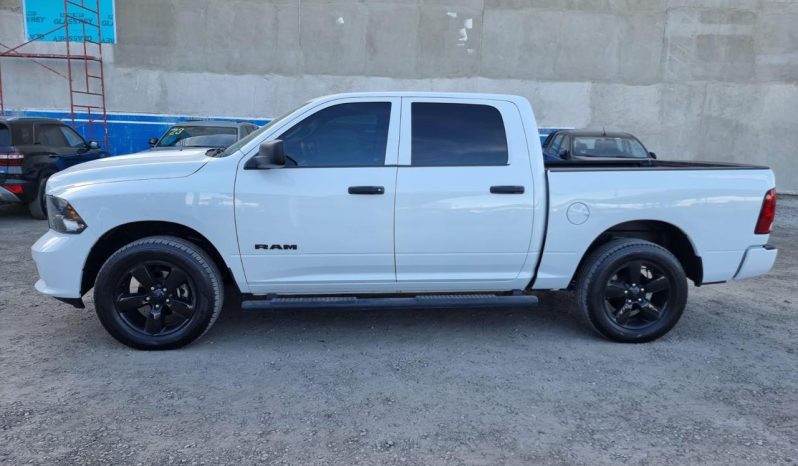 RAM CREW CAB HEMI SPORT 4X4 2023