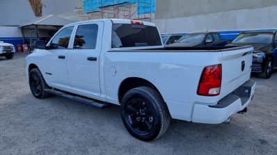 RAM CREW CAB HEMI SPORT 4X4 2023