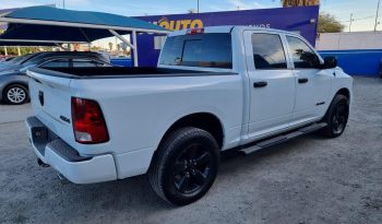 
									RAM CREW CAB HEMI SPORT 4X4 2023 full								