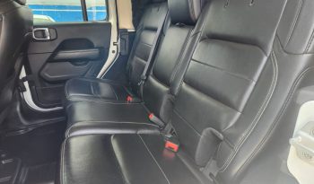 
									JEEP WRANGLER SAHARA 2019 full								
