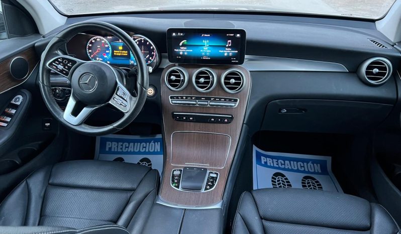 
								MERCEDES BENZ GLC 300 4MATIC 2021 full									