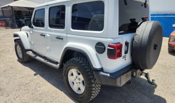 
									JEEP WRANGLER SAHARA 2019 full								