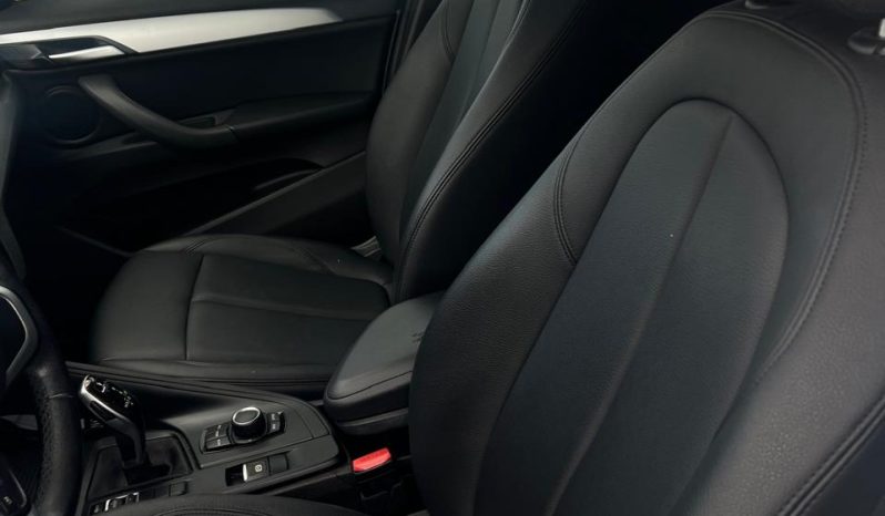 
								BMW X1 18I 2019 full									