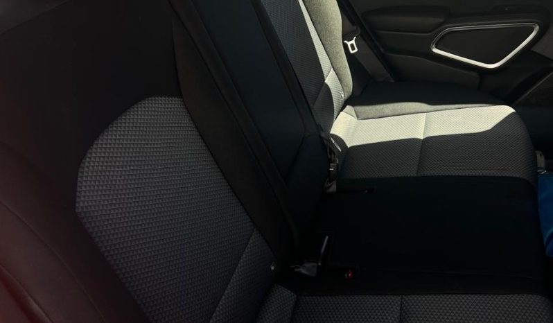 
								KIA SOUL LX 2023 full									