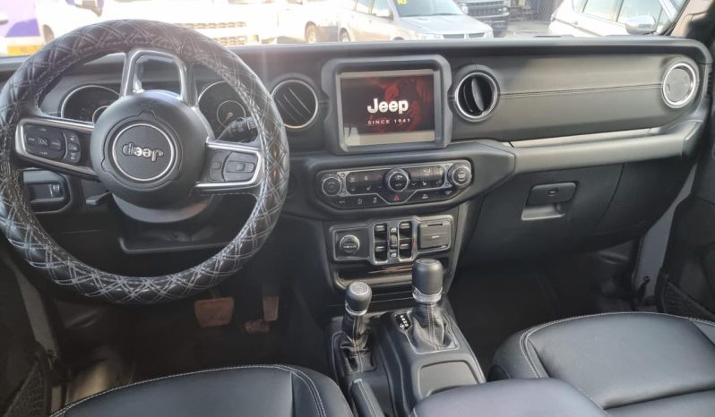 
								JEEP WRANGLER SAHARA 2023 full									