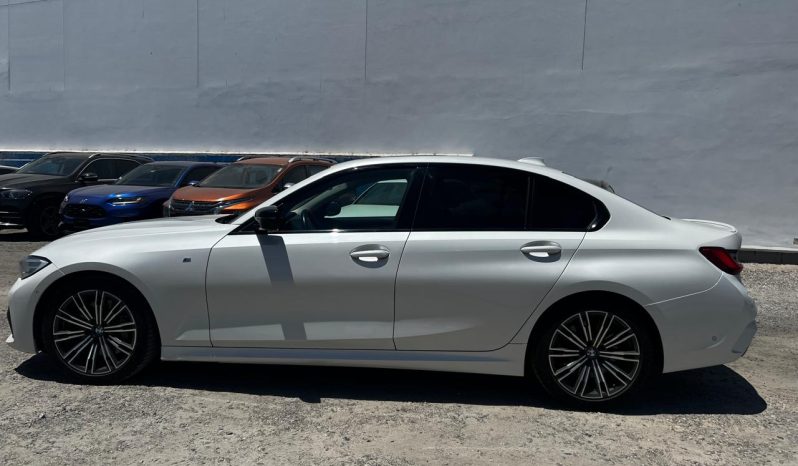 
								BMW 330 M SPORT SHADOW 2022 full									