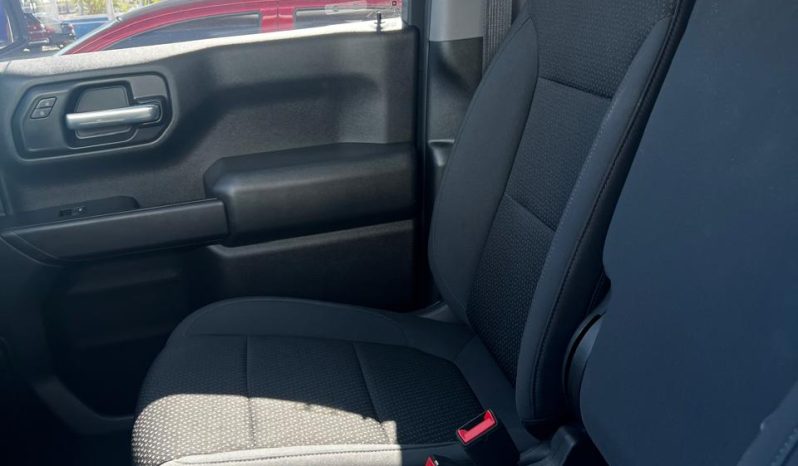 
								CHEVROLET SILVERADO 4X4 2021 full									