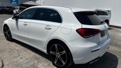MERCEDES BENZ A200 2020