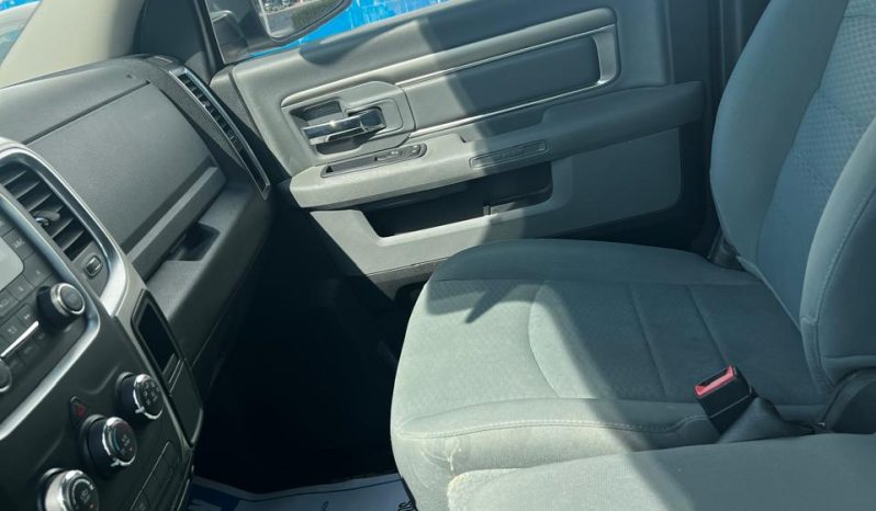 
								RAM 1500 SLT 4X2 2020 full									