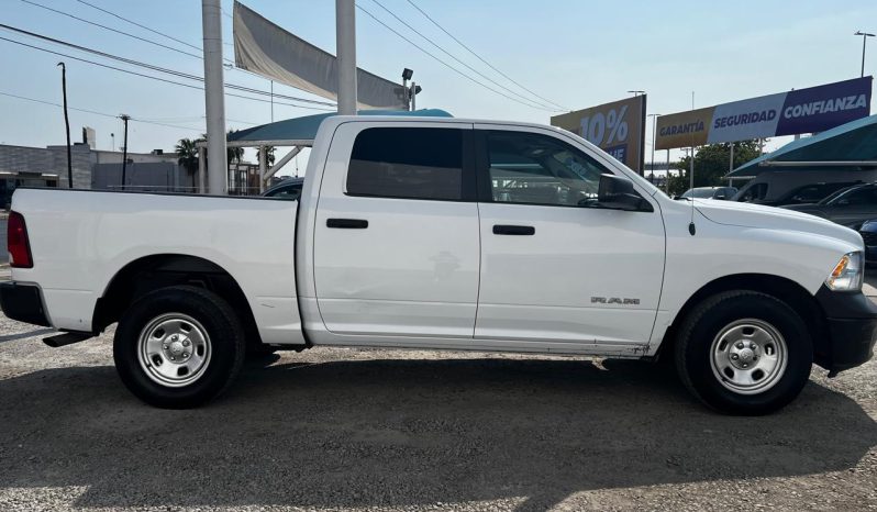 
								RAM 1500 SLT 4X2 2020 full									