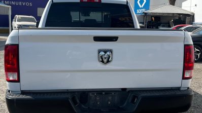 RAM 1500 SLT 4X2 2020