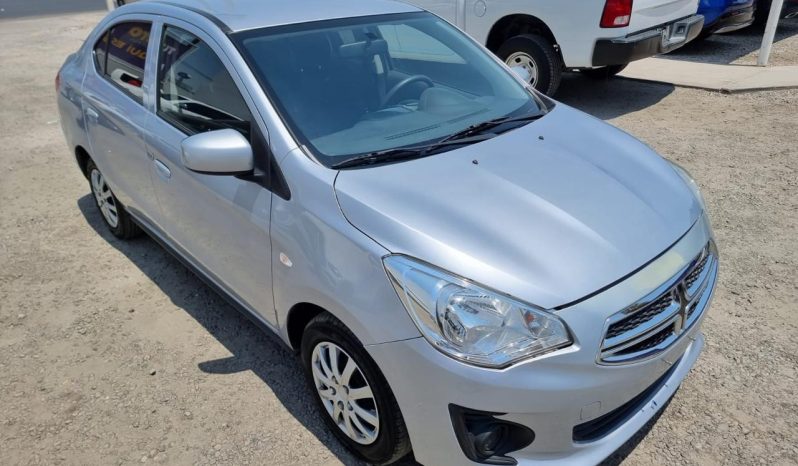 
								DODGE ATTITUDE SE MT  2023 full									