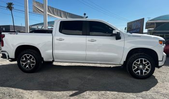 
									CHEVROLET SILVERADO 4X4 2021 full								