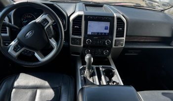 
									FORD LOBO LARIAT 4X4 2020 full								