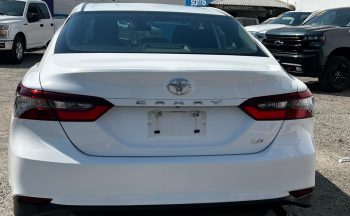 TOYOTA CAMRY LE 2023