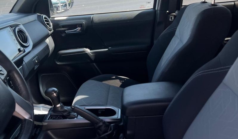 
								TOYOTA TACOMA 4X2 2020 full									