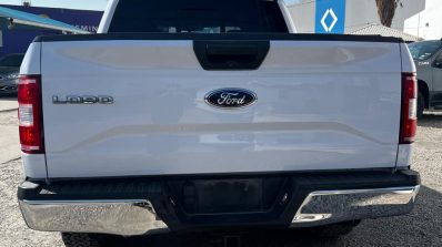 FORD LOBO XLT 4X2 2020