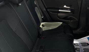 
									MERCEDEZ BENZ GLA 200 2022 full								