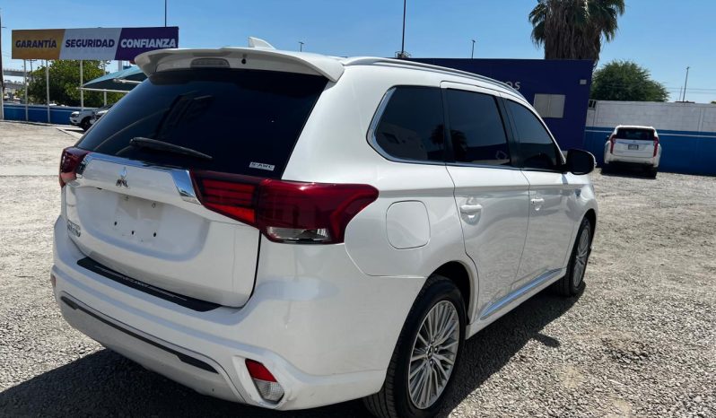 
								MITSUBISHI OUTLANDER SE PHEV 2020 full									