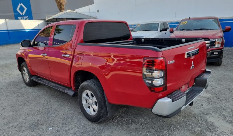 MITSUBISHI L200 GASOLINA 2023