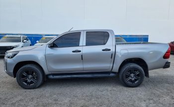 TOYOTA HILUX SR 2022