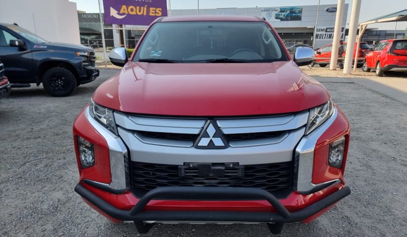 MITSUBISHI L200 GASOLINA 2023