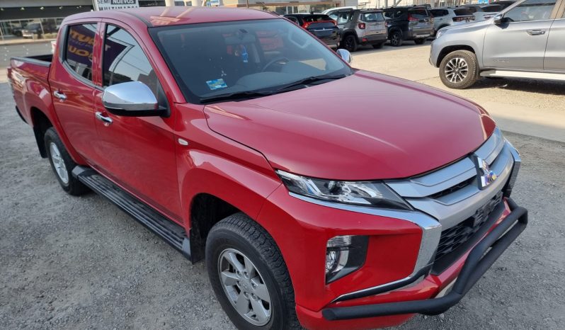 
								MITSUBISHI L200 GASOLINA 2023 full									