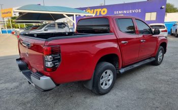 MITSUBISHI L200 GASOLINA 2023