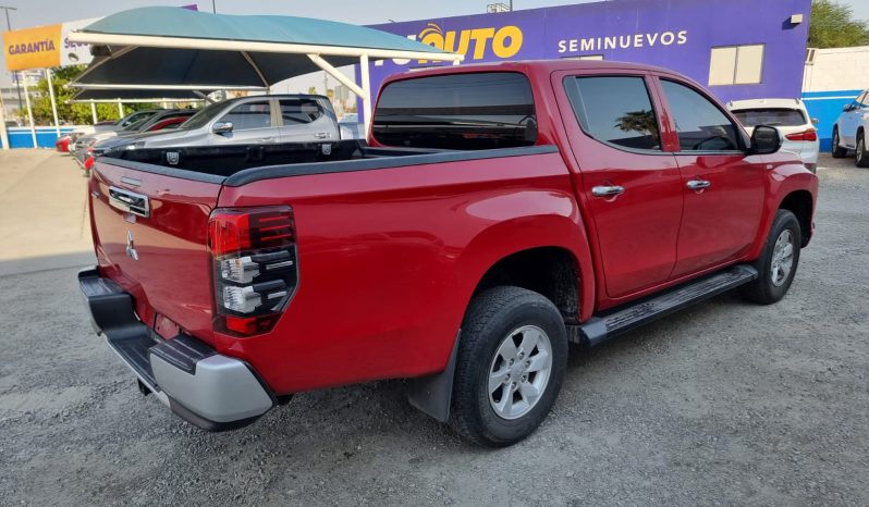 MITSUBISHI L200 GASOLINA 2023