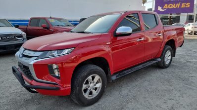 MITSUBISHI L200 GASOLINA 2023