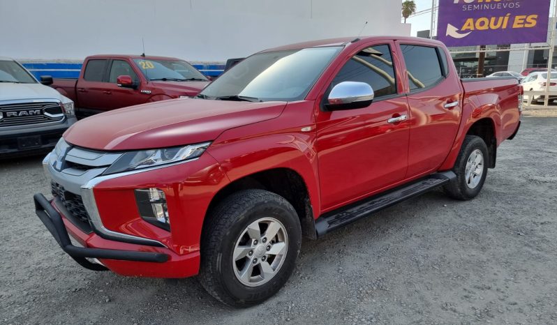 MITSUBISHI L200 GASOLINA 2023