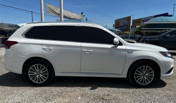 
									MITSUBISHI OUTLANDER SE PHEV 2020 full								