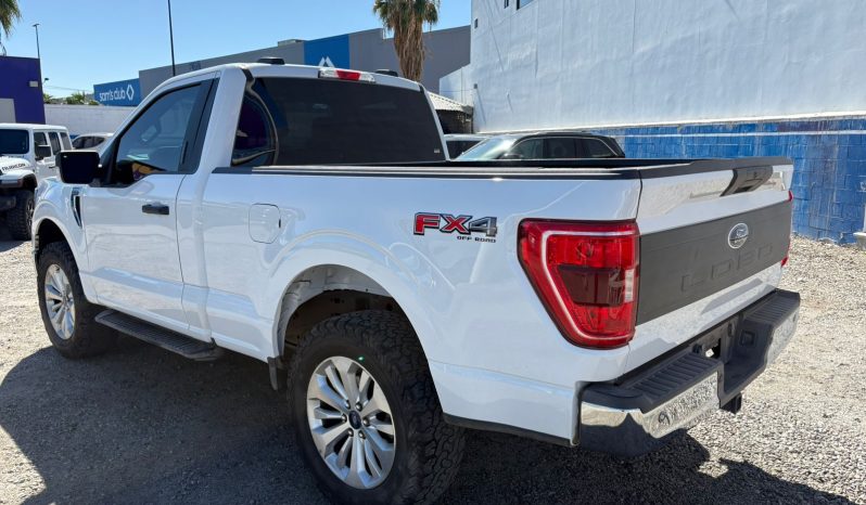 
								FORD LOBO XLT 2023 full									