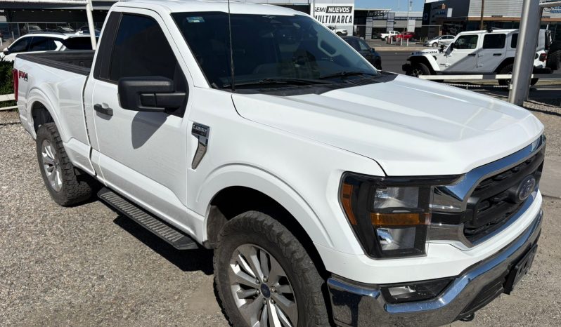 
								FORD LOBO XLT 2023 full									