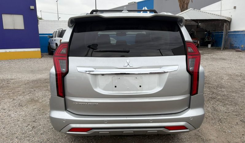 MITSUBISHI MONTERO SE 2022