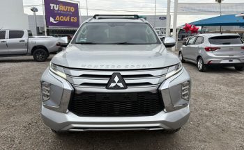 MITSUBISHI MONTERO SE 2022