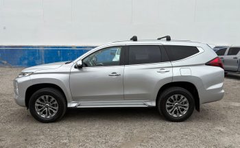 MITSUBISHI MONTERO SE 2022