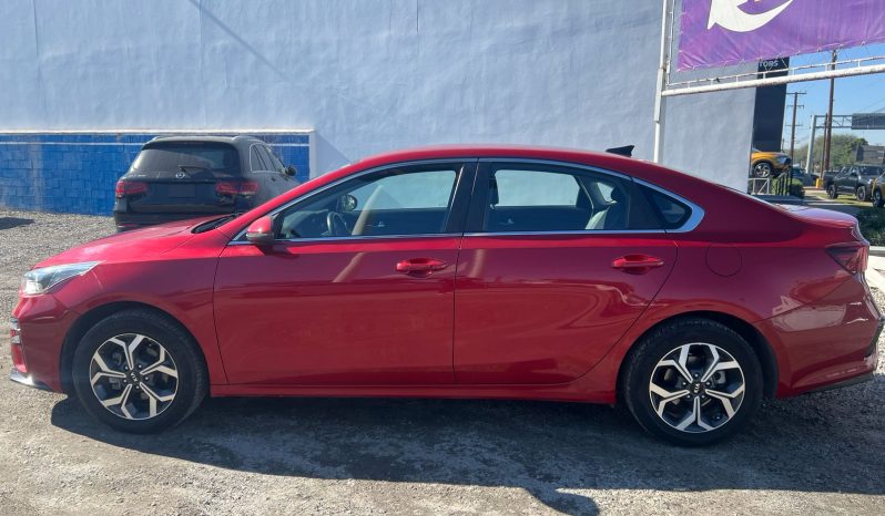 
								KIA FORTE EX 2021 full									