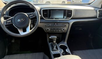 
									KIA SPORTAGE LX 2020 full								