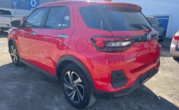 TOYOTA RAIZE XLE 2024