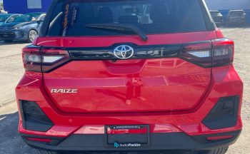 TOYOTA RAIZE XLE 2024